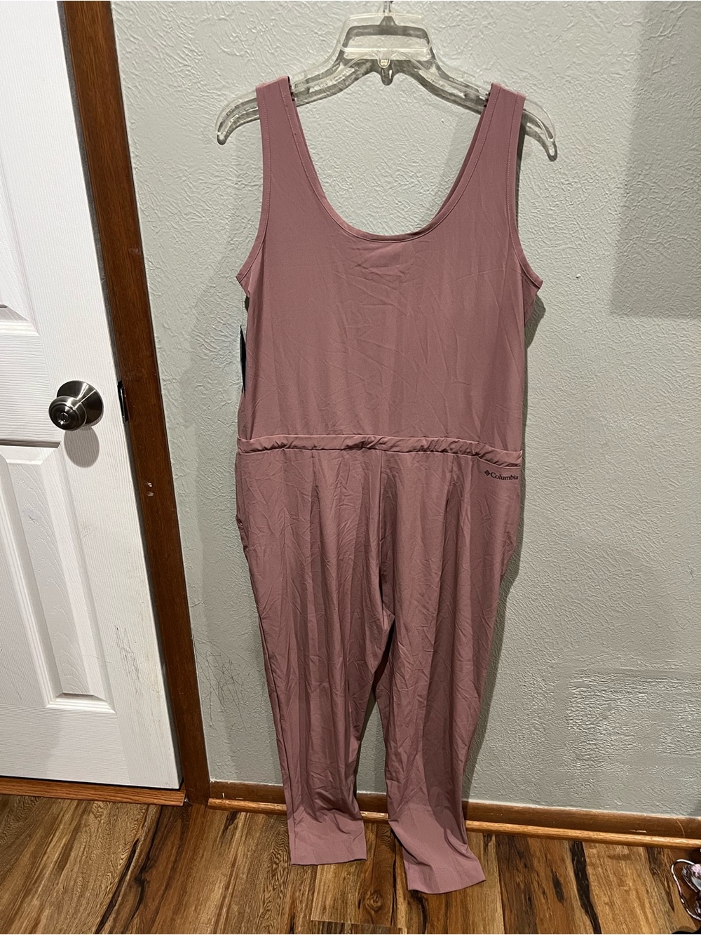 Columbia Mauve Sleeveless Utility Jumpsuit Size M NWT Regular Fit - Picture 4 of 5